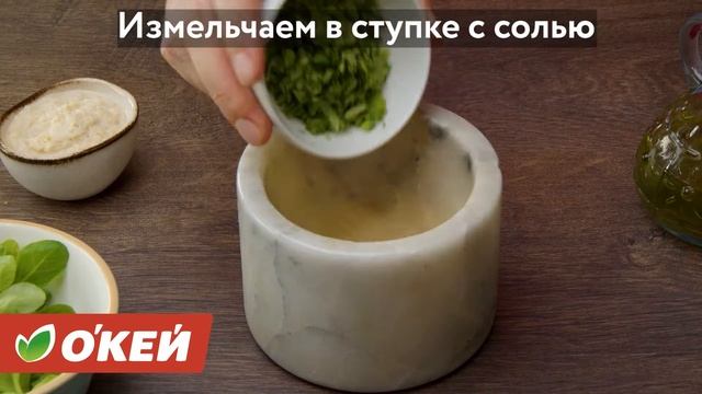 Фаршированные яйца с чипсами из пармезана. смотреть онлайн