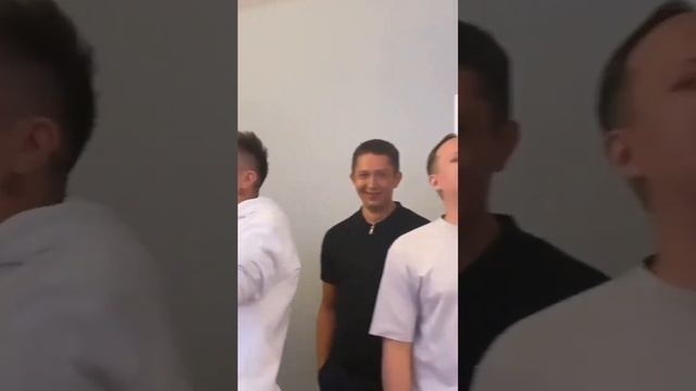 Ай-яй-яй девчонки #элвингрей #рукивверх смотреть онлайн