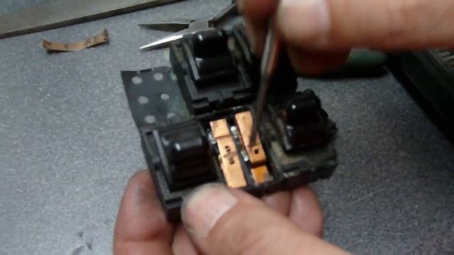 1995 JEEP Cherokee Power Window Switch Repair смотреть онлайн
