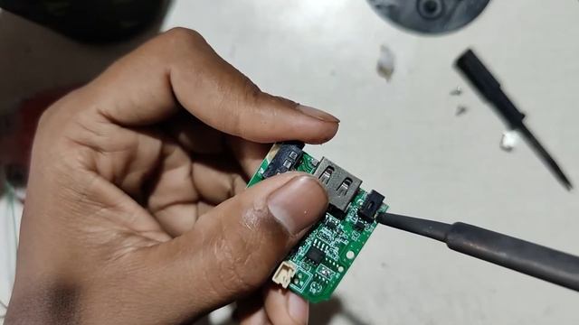 Bluetooth iPod charger pin problem solution смотреть онлайн