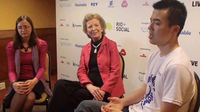 Elders+Youngers Q&A: Mary Robinson, Sara Svensson and Marvin Nala смотреть онлайн