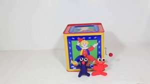 Grover Elmo Sesame Street Play With Jack in The Box Toy