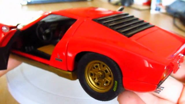Lamborghini Miura 1:18 by Anson