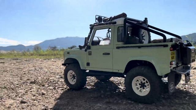 Land Rover Defender 90 Heritage - Rc4wd смотреть онлайн