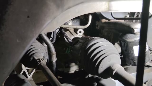 Oil Pressure Switch replacement on a Pontiac Grand Prix смотреть онлайн