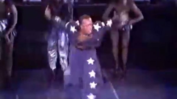 MC Hammer - Heres Comes The Hammer Live 1990