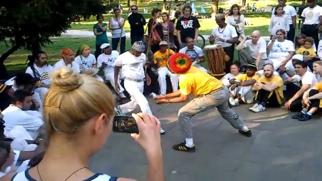 Capoeira Roda | Eastermeeting 2011, Berlin, Mestre Paulo Siqueira смотреть онлайн