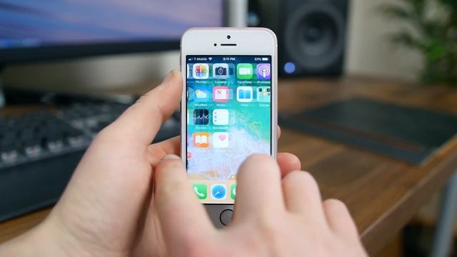 Apple iPhone SE Review: 3 Years Later смотреть онлайн