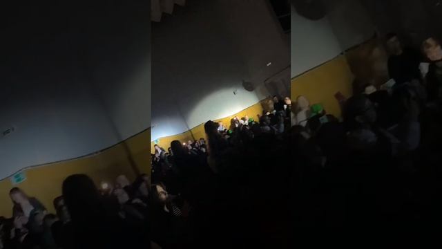Весь зал поет (live) Элвин Грей смотреть онлайн