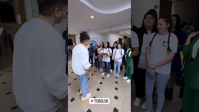 Ну вот приехал он поздно ночью #elvingrey смотреть онлайн