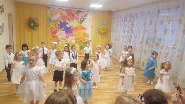 День мамы Ариана смотреть онлайн