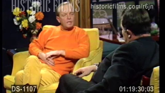TRUMAN CAPOTE DISCUSSES WRITING "IN COLD BLOOD" 1968 interview смотреть онлайн