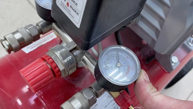 Компрессор масляный Kronwerk KD 50/200 смотреть онлайн