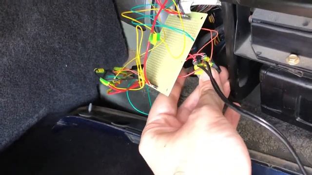 DIY Jaguar XK8 AUX switch M-Bus test смотреть онлайн