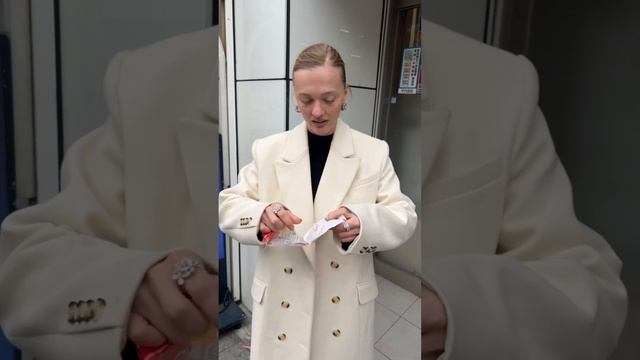 Лайфхак для прогулок в холодную погоду! смотреть онлайн