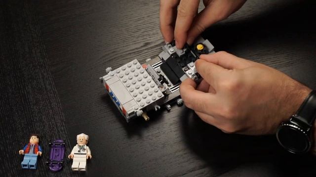 LEGO Speed Build | Back to the Future - The DeLorean Time Machine - Set 21103 смотреть онлайн