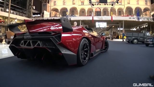 $5 Million Lamborghini Veneno Roadster On The Road! смотреть онлайн