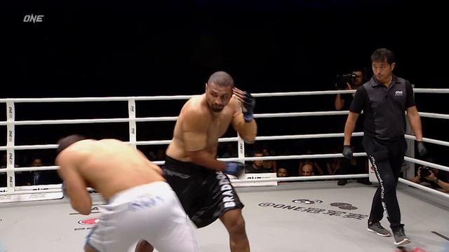 Anderson Silva Is A SAVAGE 😱 смотреть онлайн