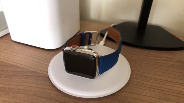 Apple Watch Series 3 With Cosmos Blue Classic Buckle смотреть онлайн