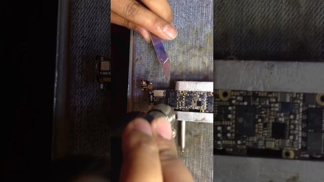 ยก ic u4 nand iphone 5 By Tanaservice19@เซ็นทรัลอุดร смотреть онлайн