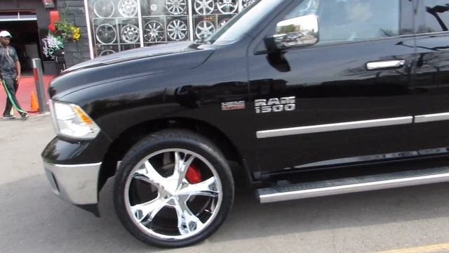 HILLYARD RIM LIONS 2014 DODGE RAM BIG HORN WITH 24 INCH CUSTOM CHROME WHEELS смотреть онлайн