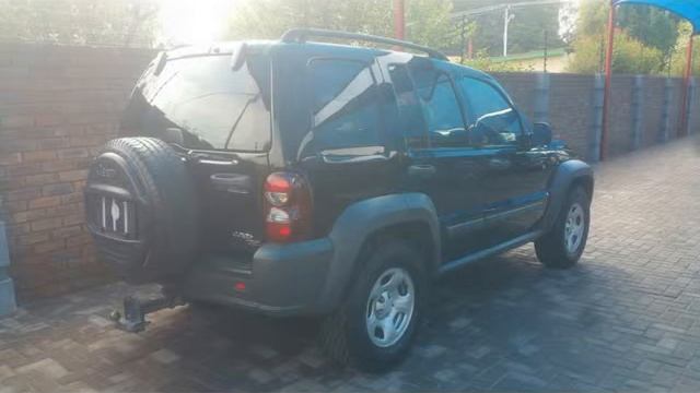 2007 JEEP CHEROKEE 2.8 CRD SPORT Auto For Sale On Auto Trader South Africa смотреть онлайн