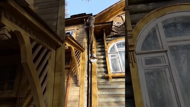Деревянный дом сапожника с элементами модерна. Тверская область. Кимры #деревня #тверскаяобласть смотреть онлайн
