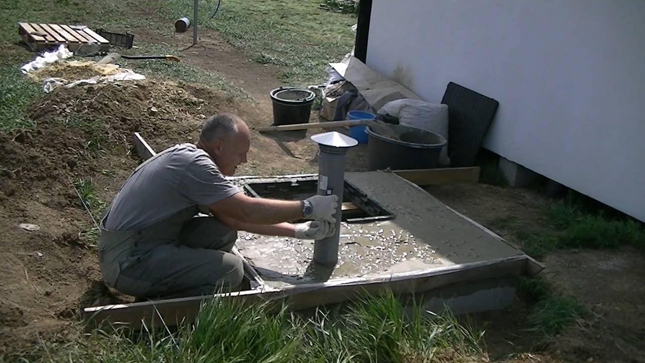 Монтаж крышки септика