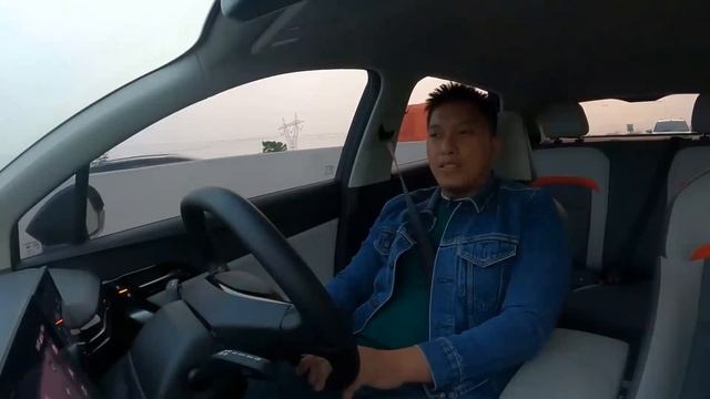 COBAIN MOBIL LISTRIK PALING HITS DI EROPA: MG4 EV