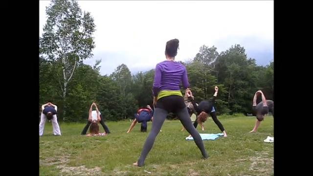Yoga with Appalachian Mountain CLub @ Camp Dodge with LauraGYoga смотреть онлайн