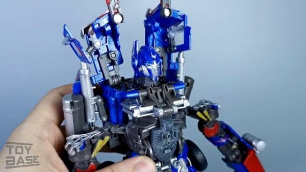 Autobot Leader Optimus Prime Transformers Masterpiece Movie 1~2 MPM4 Optimus Prime truck robot