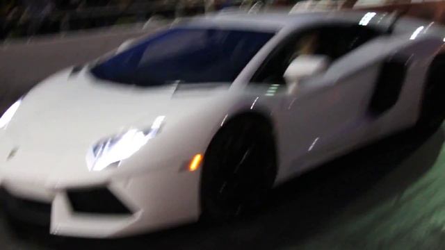 McLaren MP4-12C vs Lamborghini Aventador LP700-4 смотреть онлайн