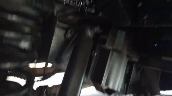 Land Rover Defender обрабатываем днище и арки  Defenderom