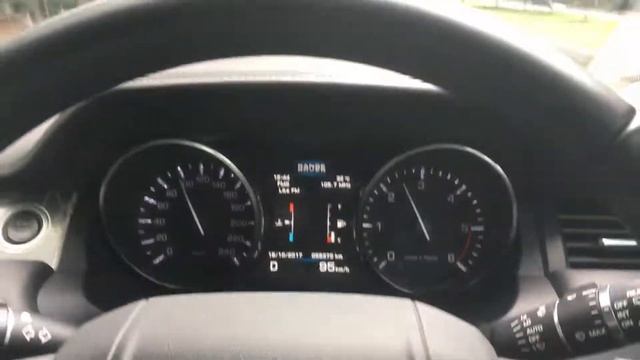 Range Rover Evoque 2.2 Diesel Acceleration Review смотреть онлайн