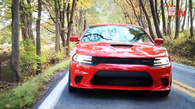 Dodge Charger SRT Hellcat (2015) смотреть онлайн