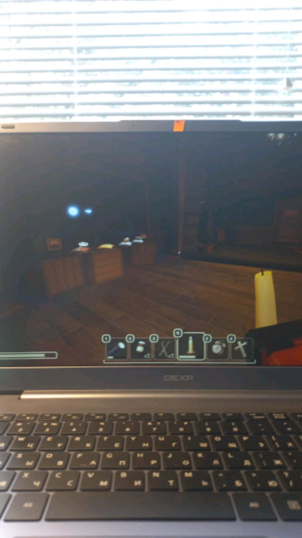 играю в Backdoor Roblox