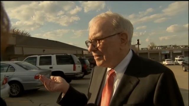 Warren Buffett: Wall Street Is Where The Money Is | May 16, 2011 смотреть онлайн