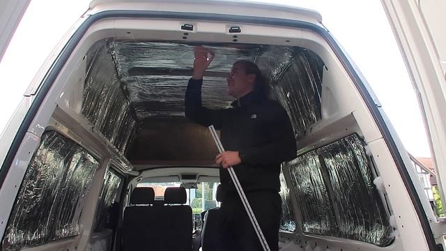 VAN BUILD SERIES - SUBFLOOR INSTALL & MAXX AIR FAN VS DOMETIC MINI HEKI COMPARISON. WHICH IS BEST? смотреть онлайн