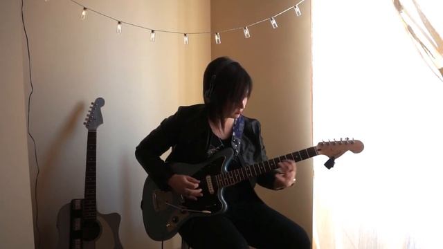 Breaking the law -Judas Priest guitar cover by Ivy Wave смотреть онлайн