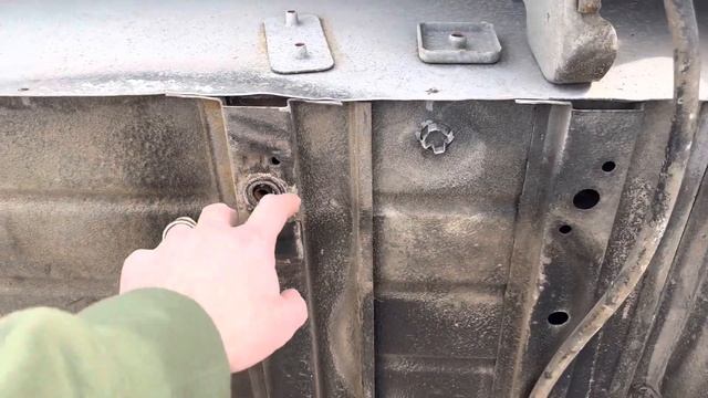 Jeep Wrangler YJ Tub Torque Pockets Rust Issues to LOOK for смотреть онлайн