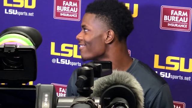 Greedy Williams recalls hostile environment at Florida last year смотреть онлайн