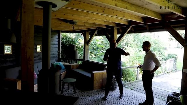 BIJNA 2 MILJOEN EURO VOOR TWENTSE VILLA смотреть онлайн