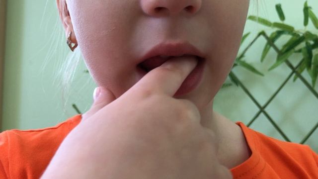 Постановка звука Р
Соня - тр....