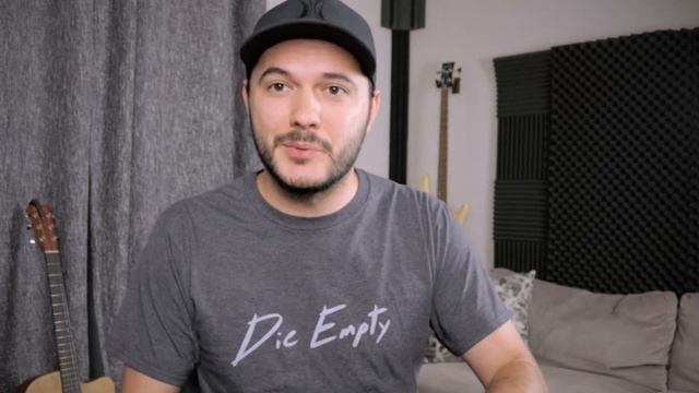 Unboxing The Xtone Pro - iOS Guitar Interface/MIDI Controller смотреть онлайн