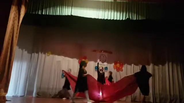 Красивый трогательный танец под песню "Мечта" смотреть онлайн