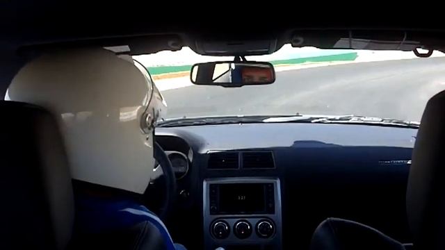 Onboard Dodge Challenger SRT8 2012 @ Willow Springs смотреть онлайн