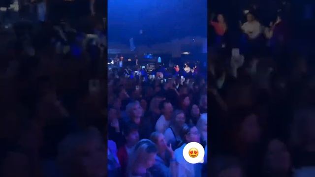 Обними не отпускай смотреть онлайн