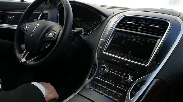 The 2016 Lincoln MKX at Hassett of Wantagh - Car Dealership on Long Island смотреть онлайн