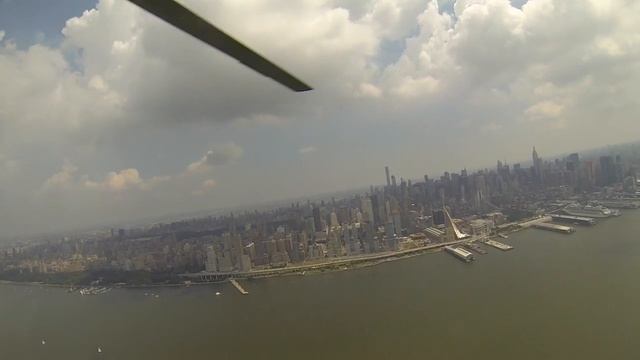 Helicopter Ride New York City смотреть онлайн