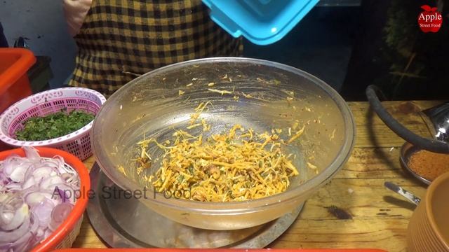 #Egg Noodles It's Calld ATHO BURMESSE STREET FOOD || Apple Street Food смотреть онлайн